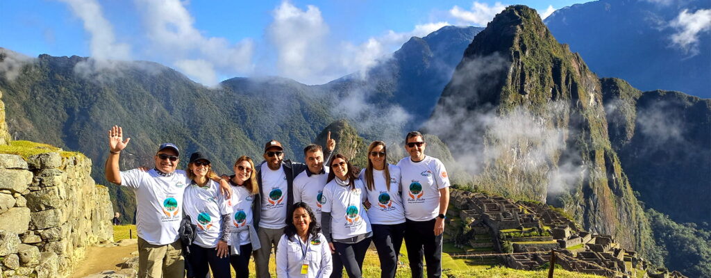 9-Day Peru Tour – Lima, Cusco, Machu Picchu, Rainbow Mountain and Lake Titicaca
