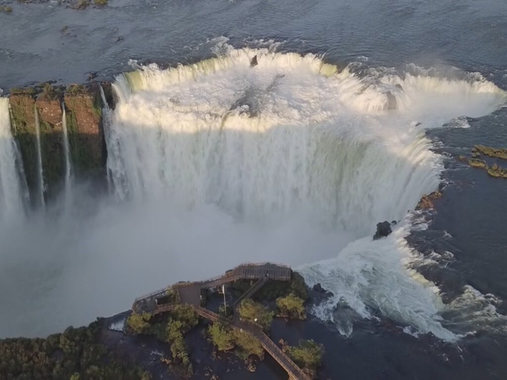 Devil's Throat