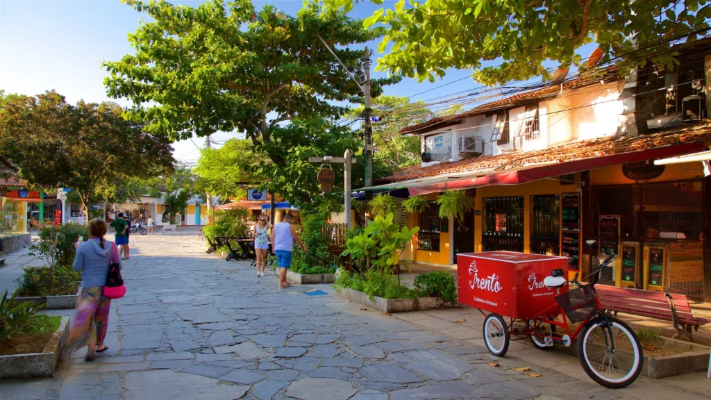 Búzios Boat Tour Full Day – Beaches & Rua das Pedras Experience